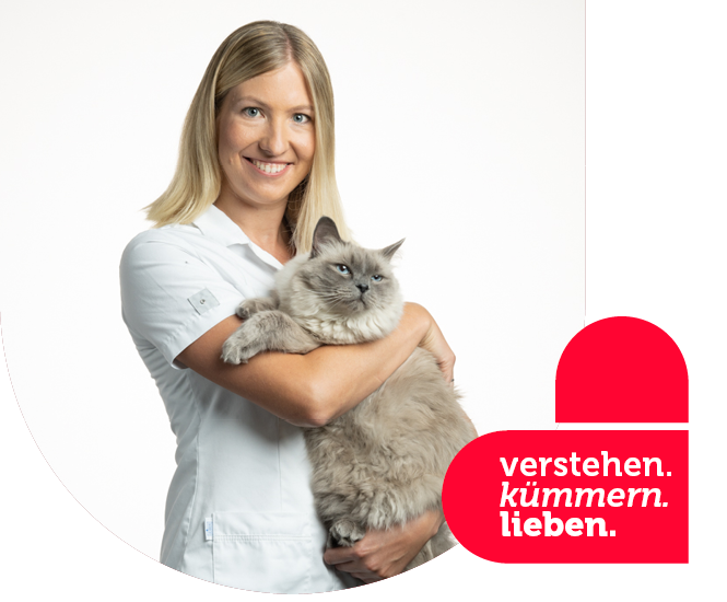 Dr. Leonie mit Katze in der Hand Dr. Leonie mit Katze in der Hand